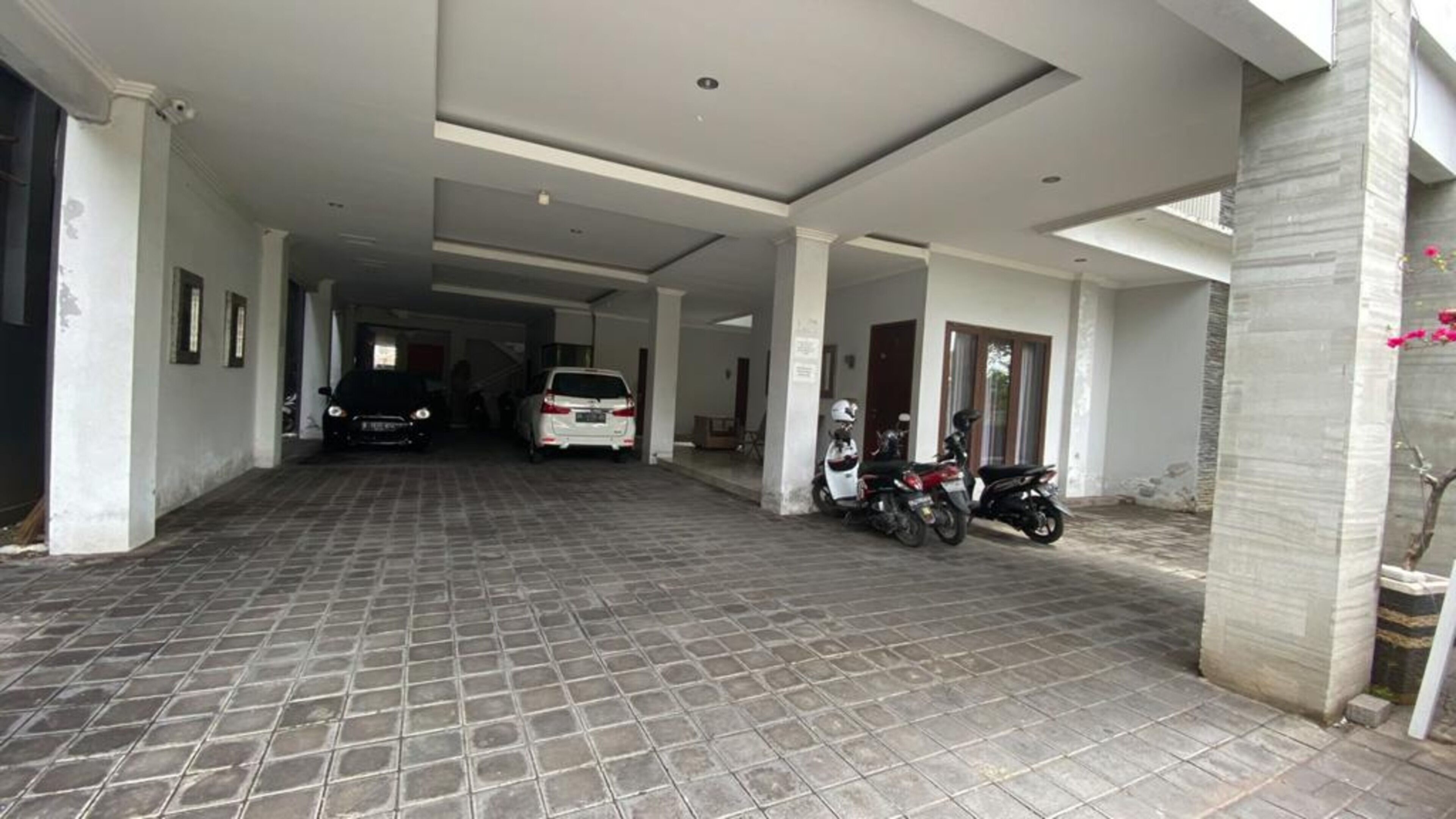 Prada Apartment