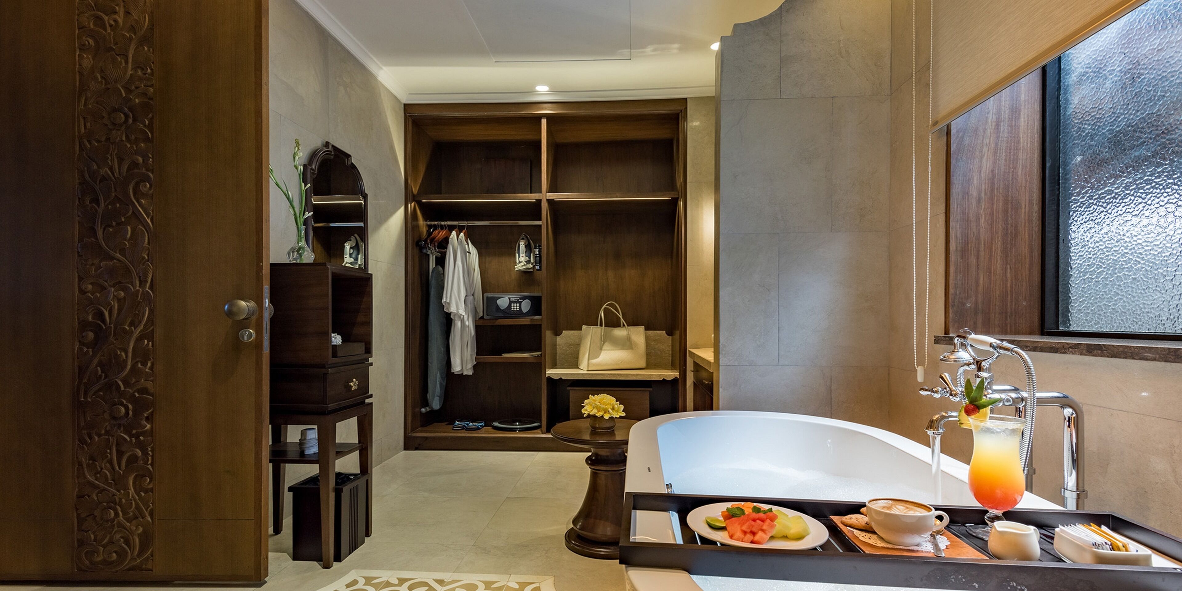 Ramayana Suites Kuta