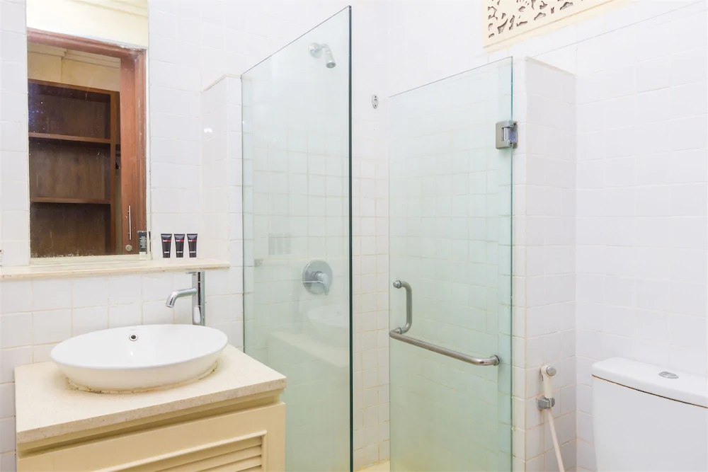 RedDoorz @ Melasti Street