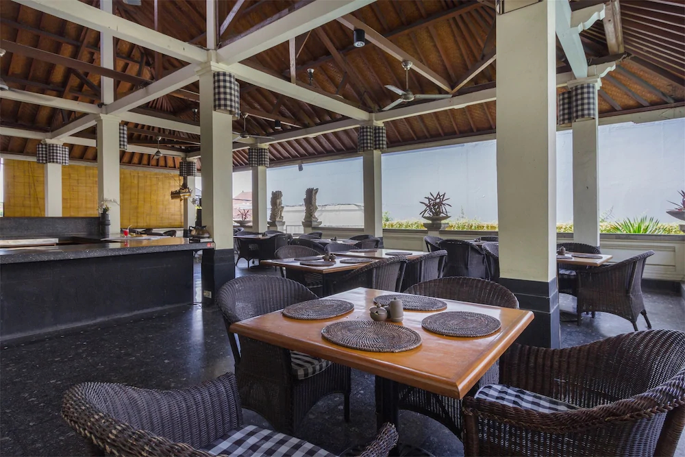 RedDoorz @ Melasti Street