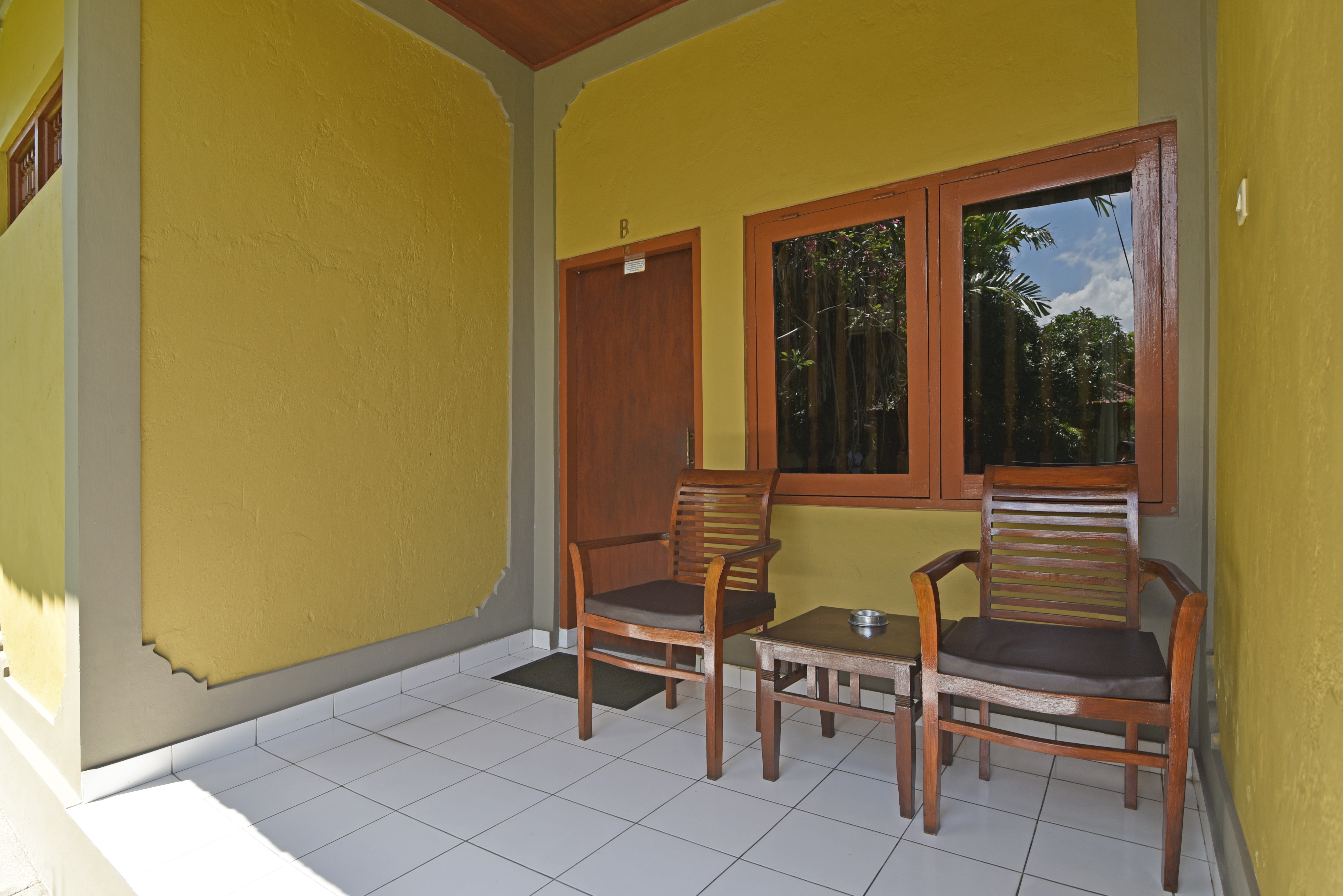 RedDoorz Near Beachwalk Mall Kuta