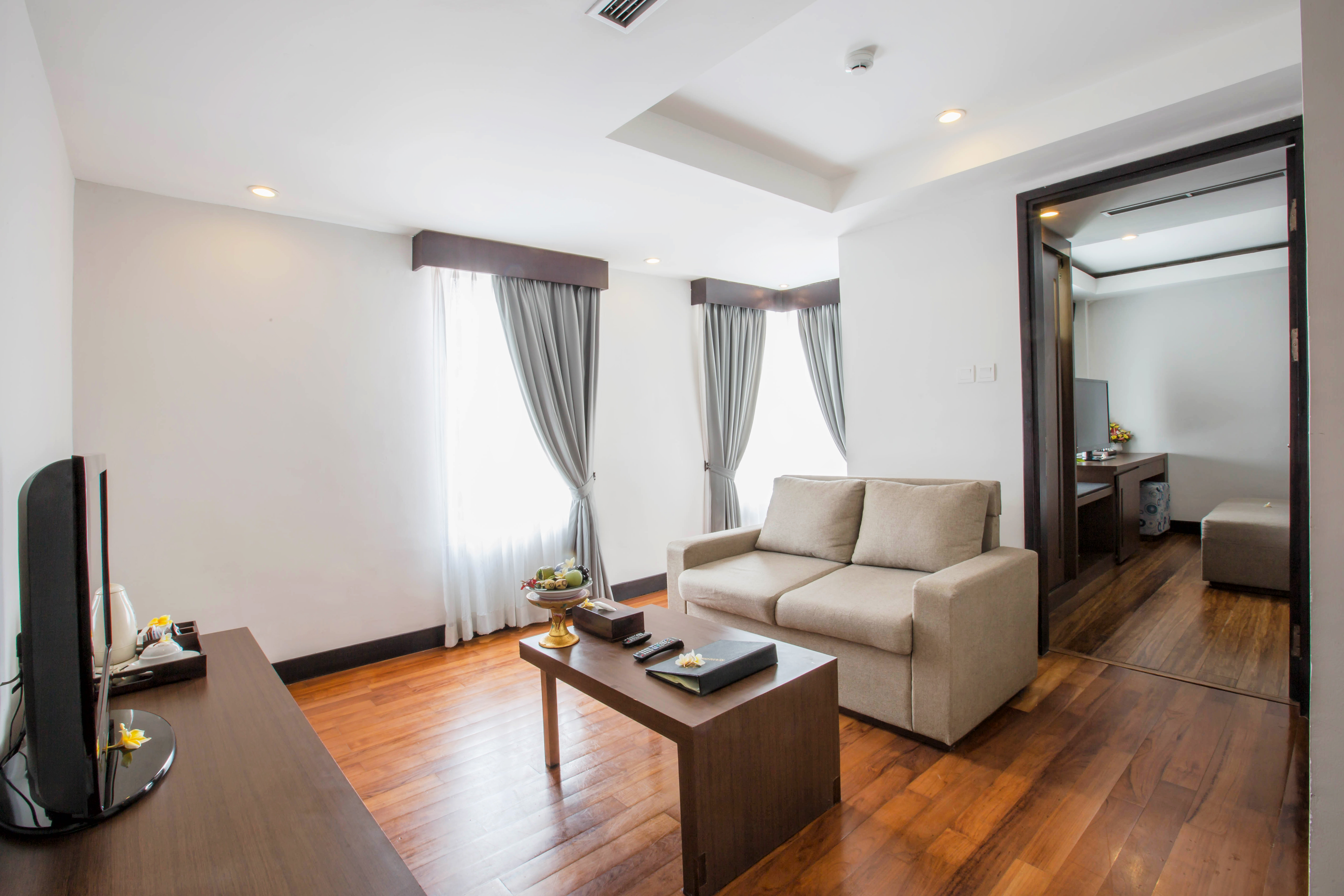 Royal Singosari Kuta