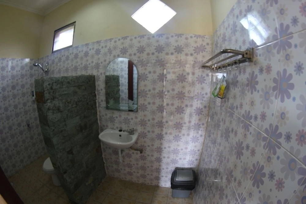 Sari Buana Bed & Breakfast