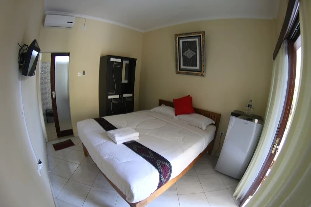 Sari Buana Bed & Breakfast