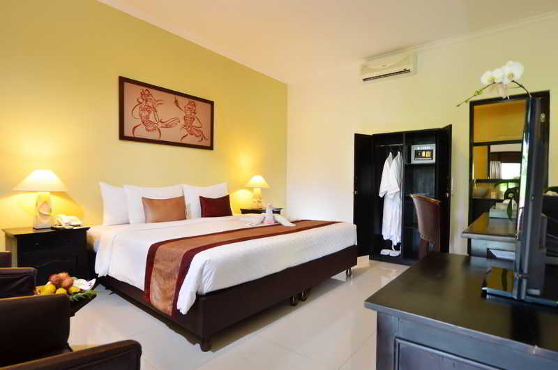 Sarinande Beach Inn