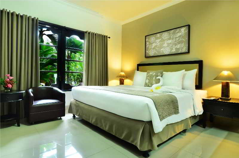 Sarinande Beach Inn