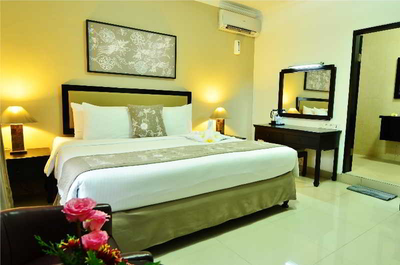 Sarinande Beach Inn