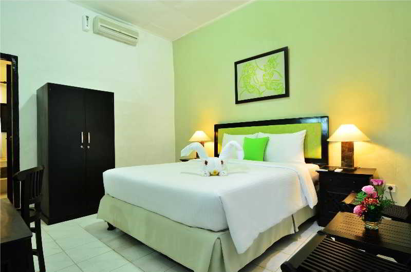 Sarinande Beach Inn