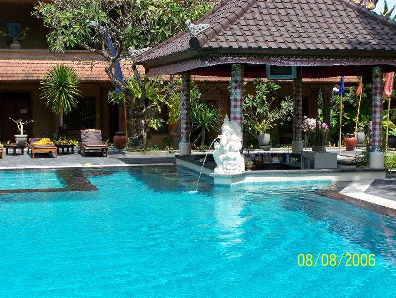 Satriya Cottage