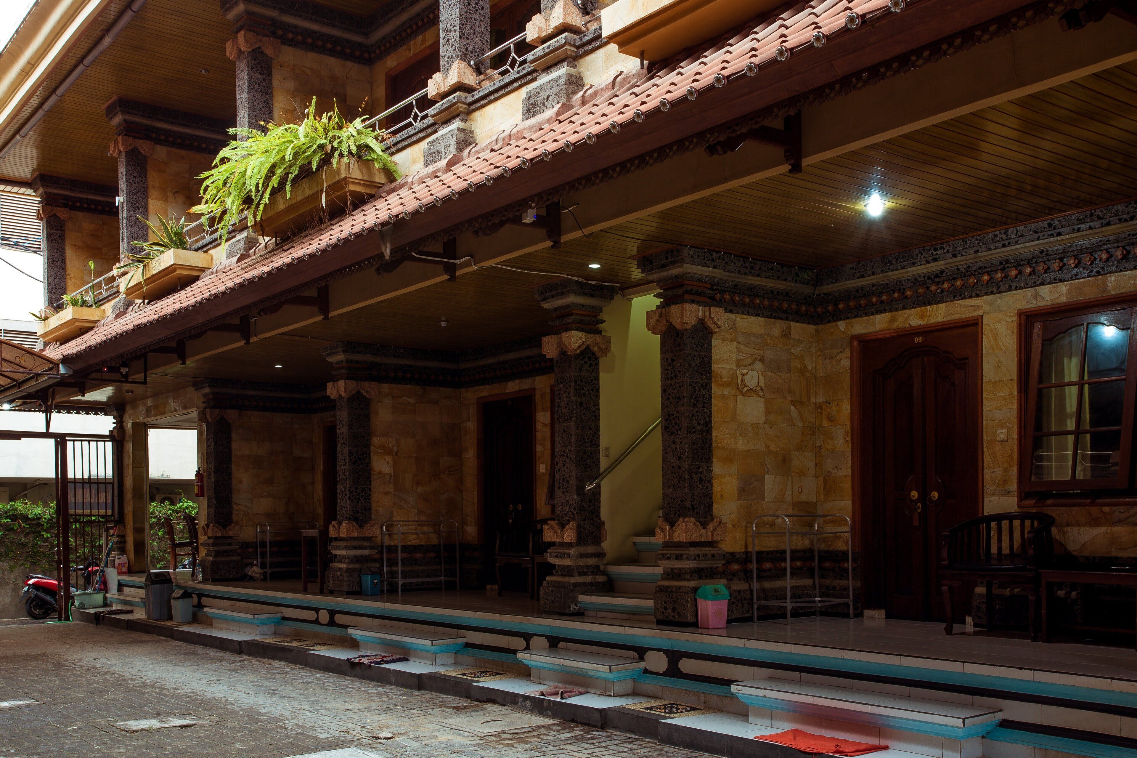 Segara Sadhu Inn