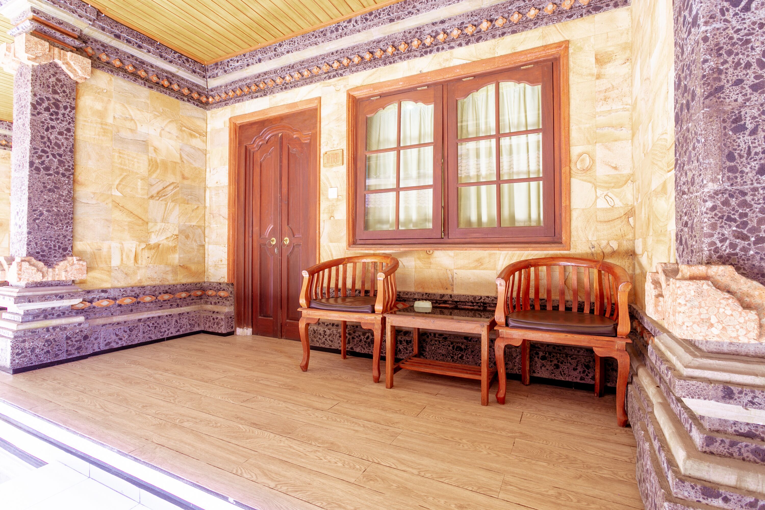 Segara Sadhu Inn