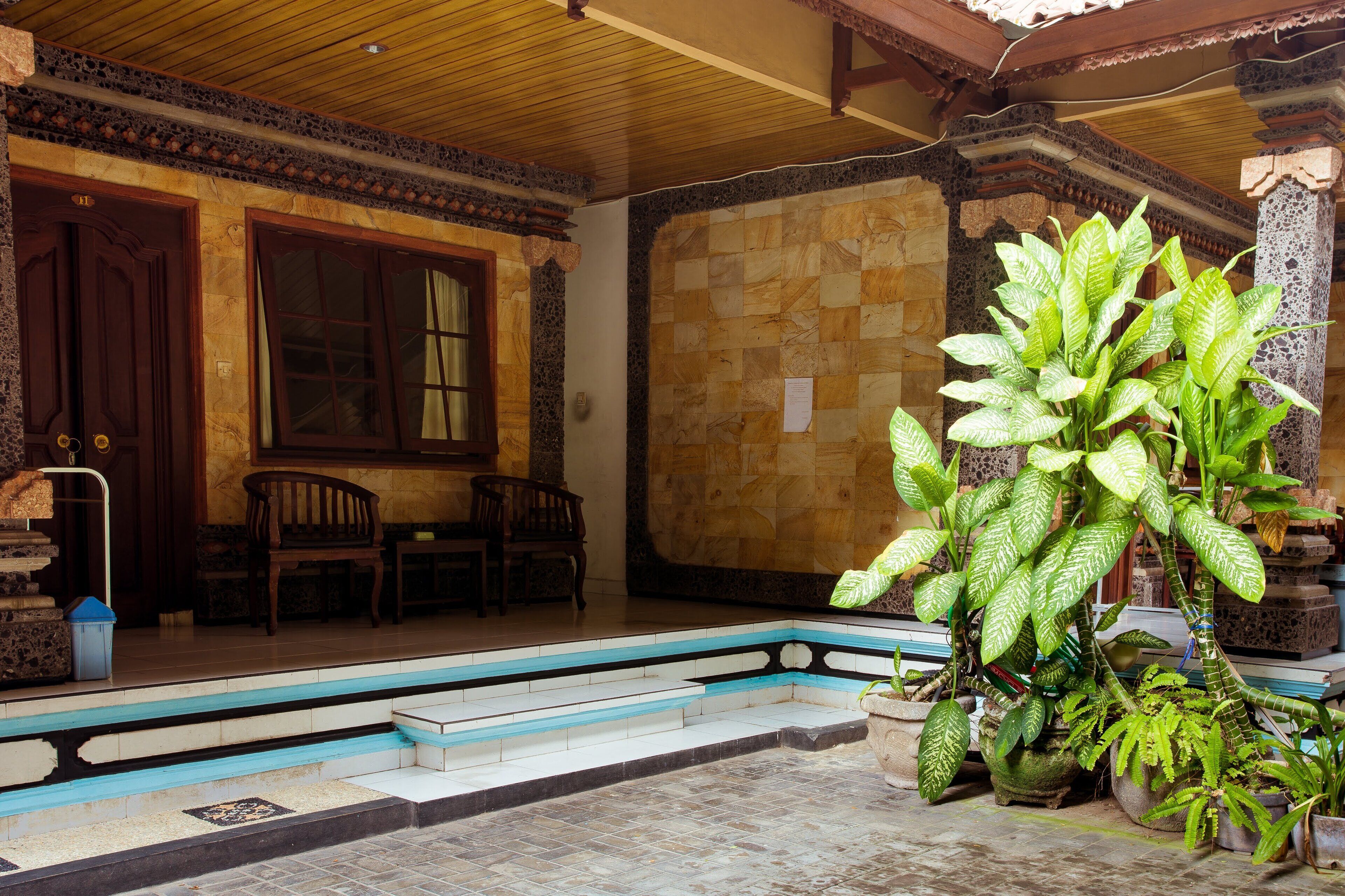 Segara Sadhu Inn