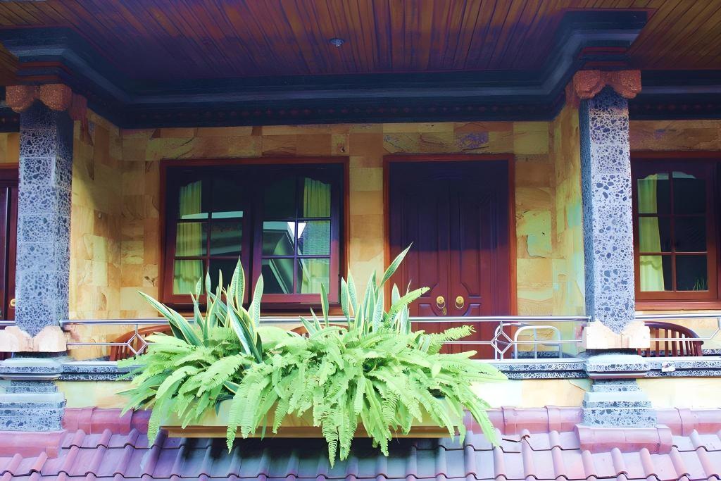 Segara Sadhu Inn