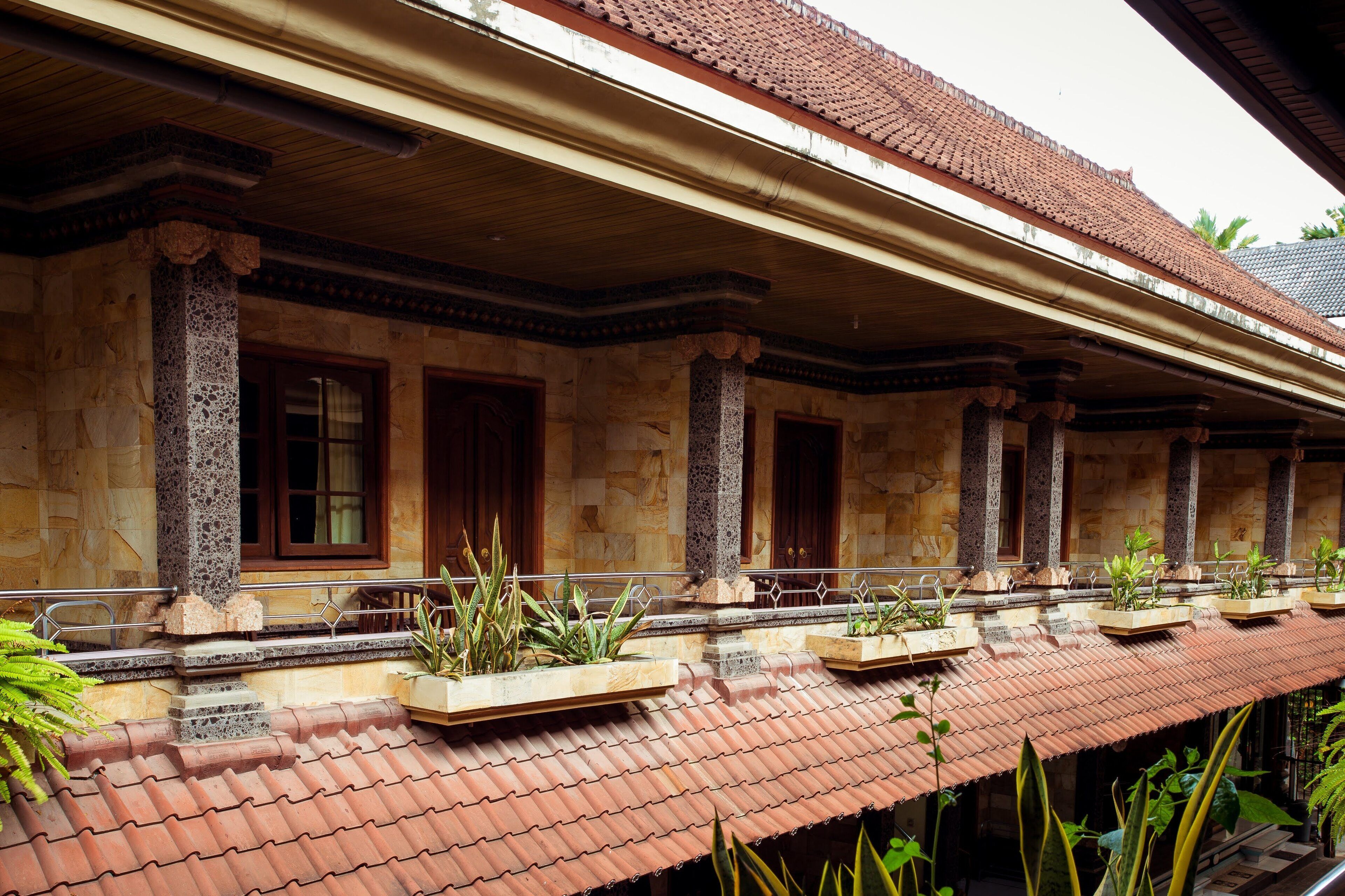 Segara Sadhu Inn