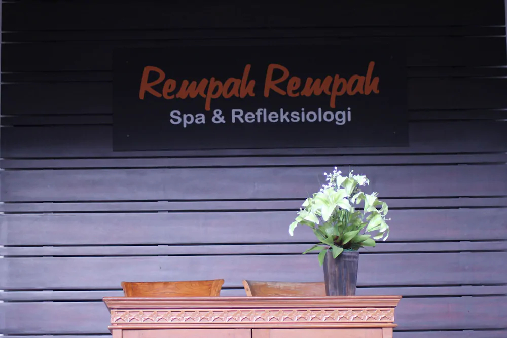 Simpang Inn