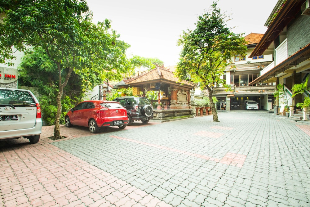 Simpang Inn