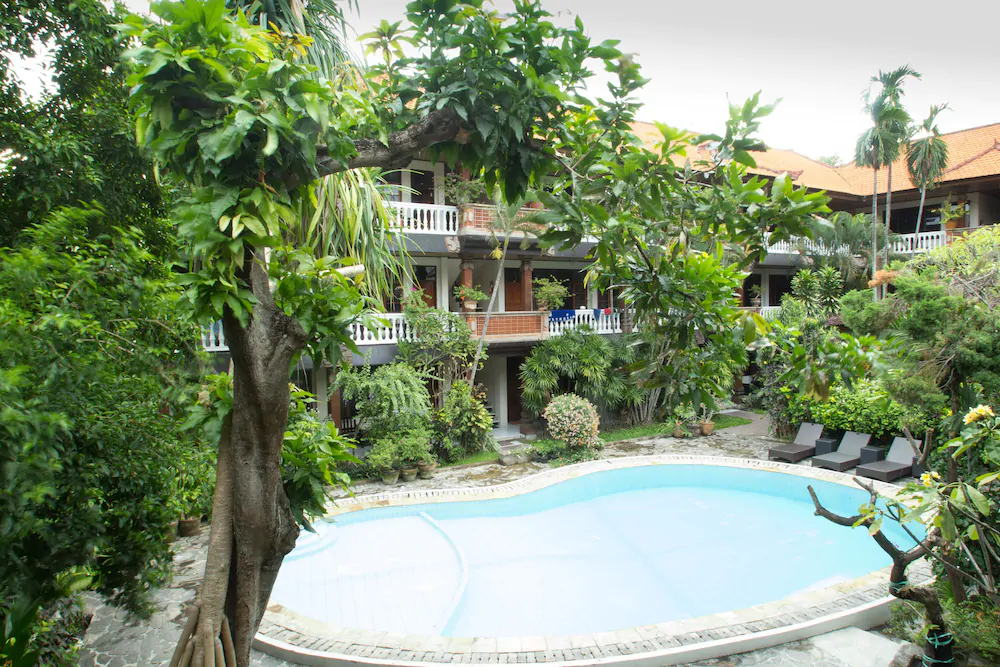 Simpang Inn