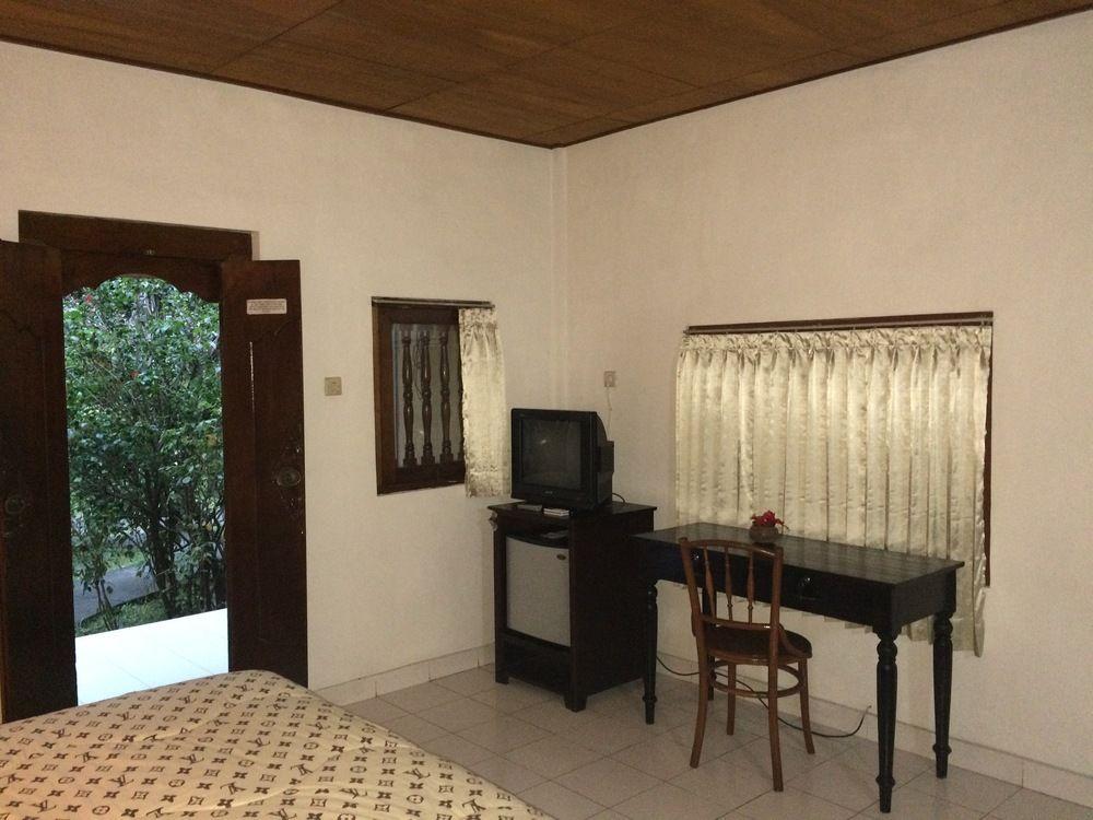 Suji Bungalow