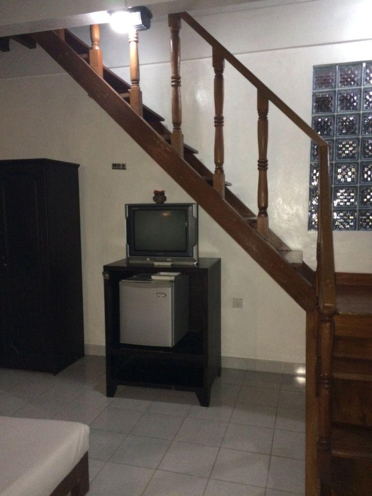 Suji Bungalow