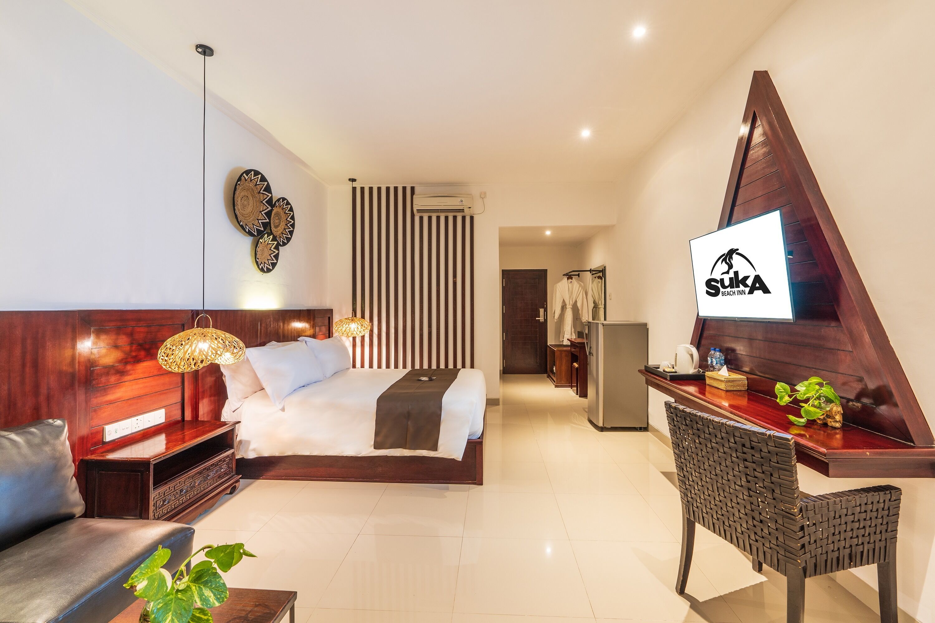 Suka Beach Inn
