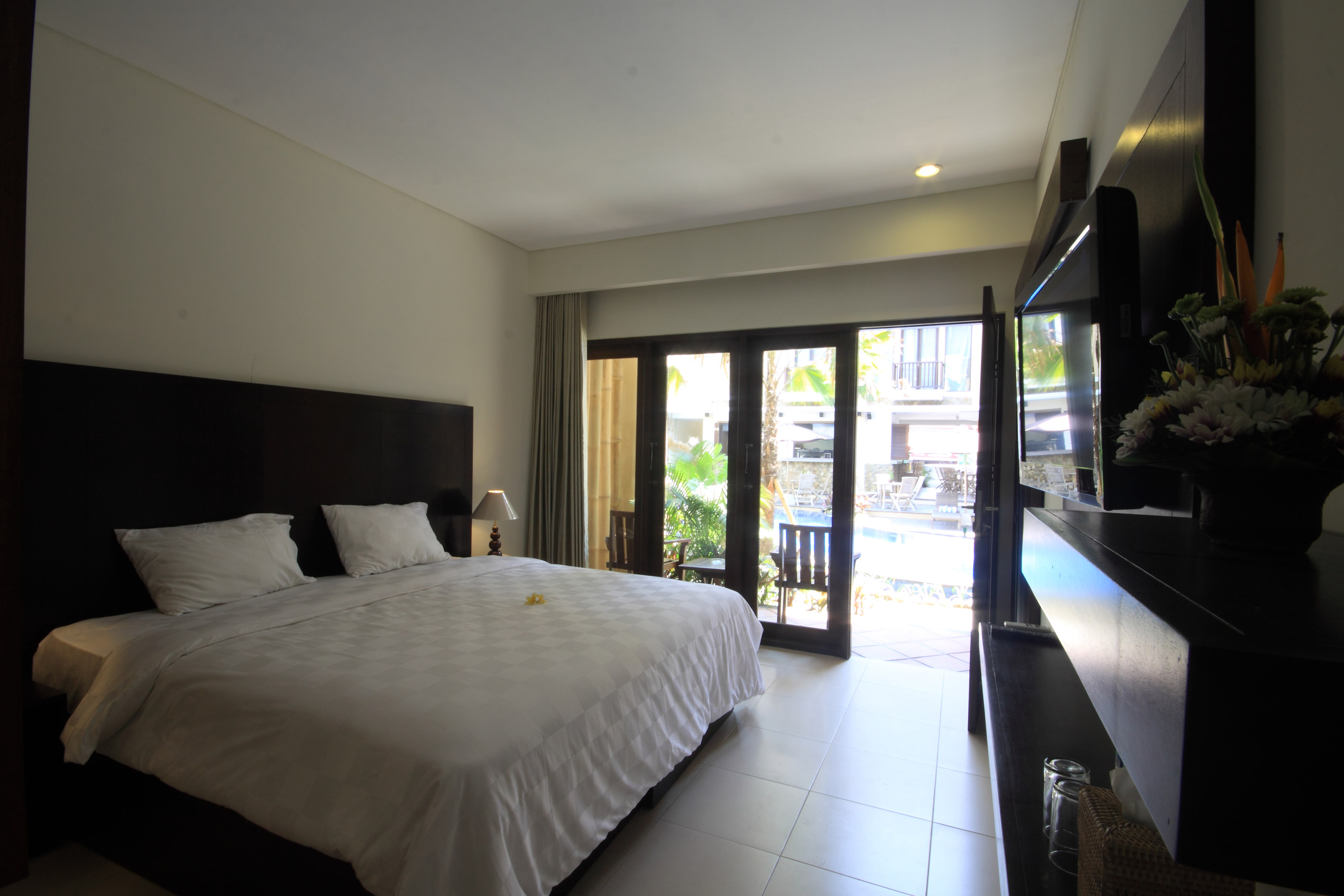 Suris Boutique Hotel