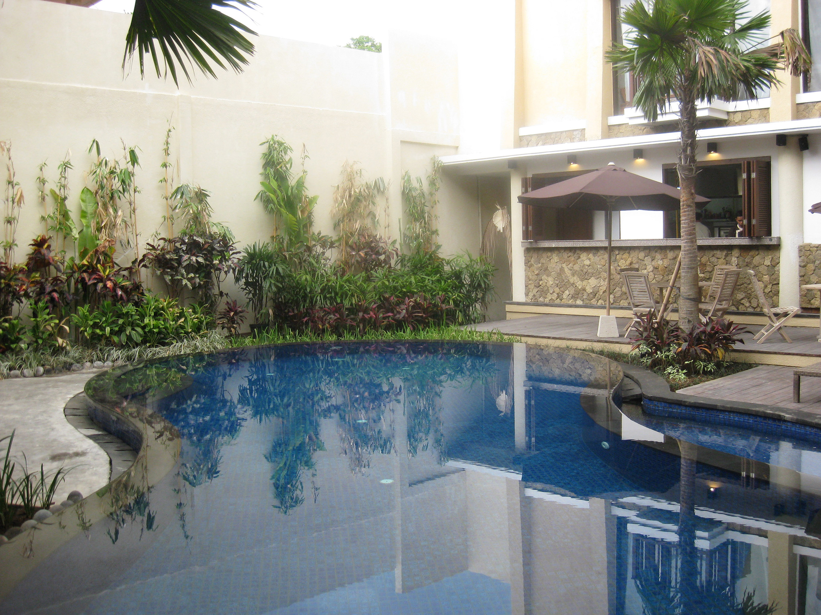 Suris Boutique Hotel