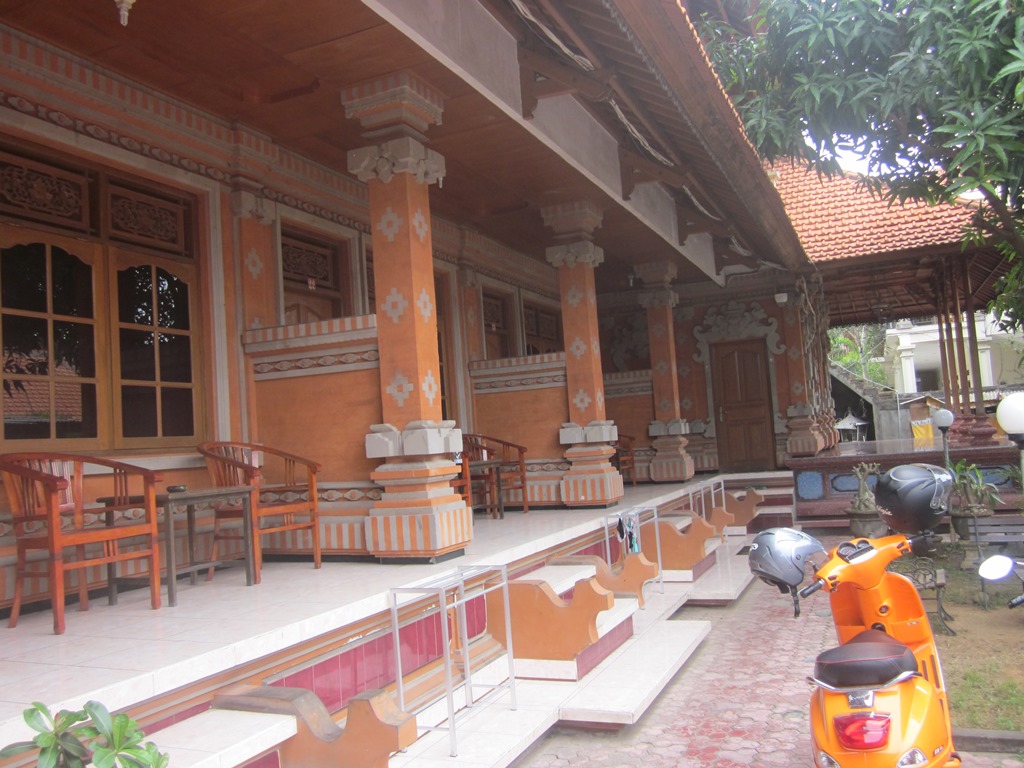 Taman Mekar Beach Inn 2