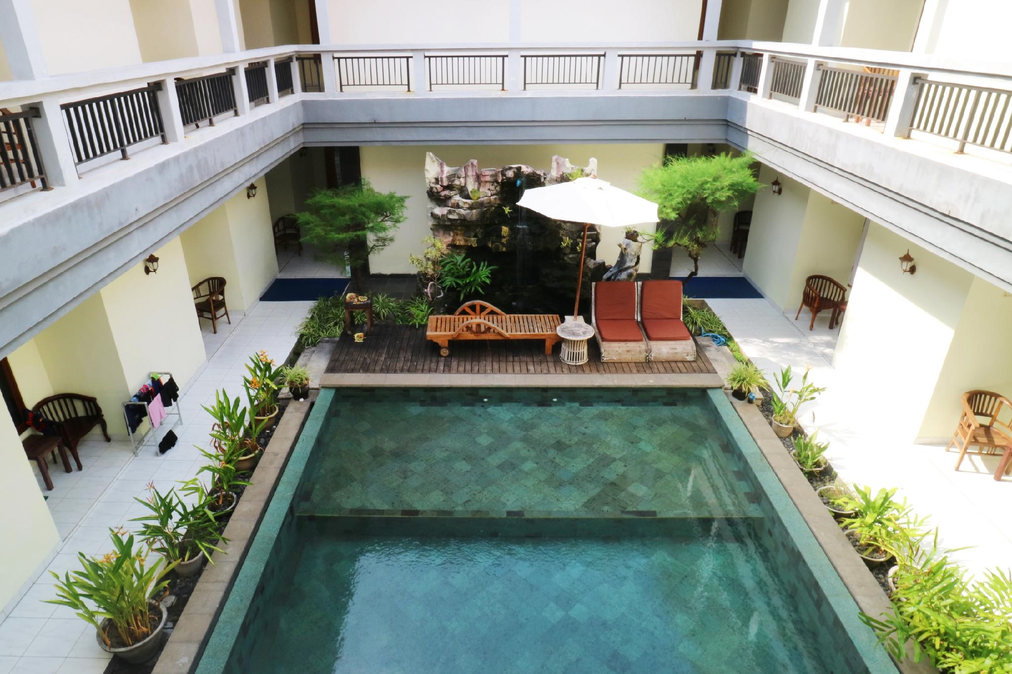 Teges Inn