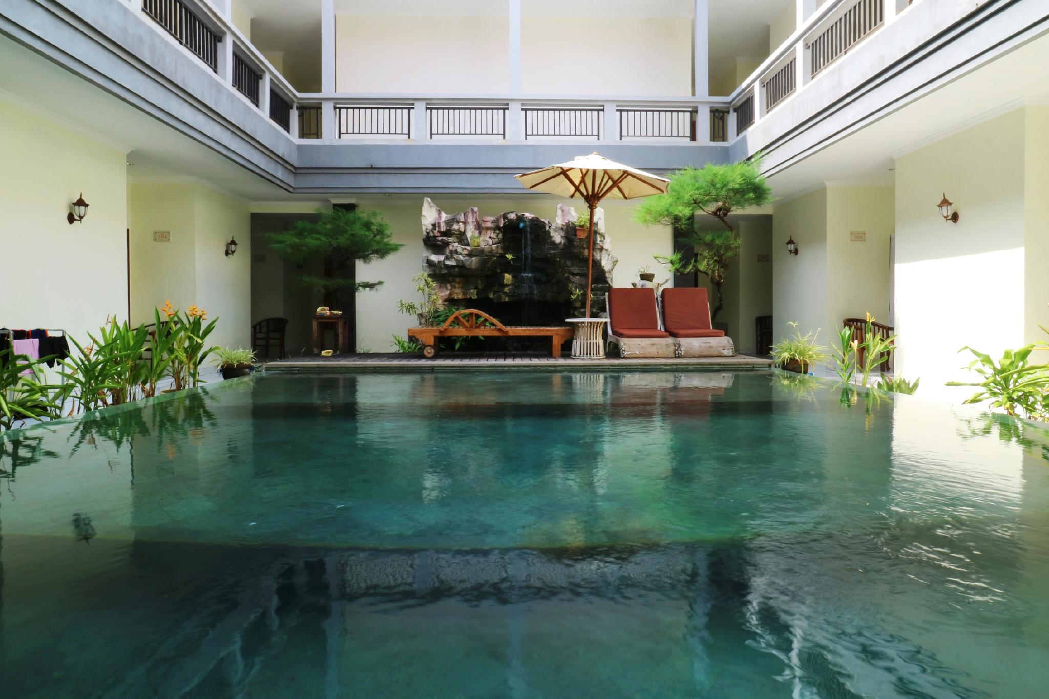 Teges Inn