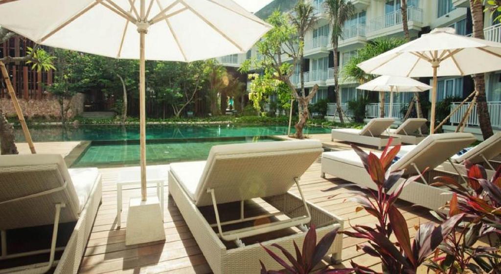 THE 1O1 Bali Fontana Seminyak
