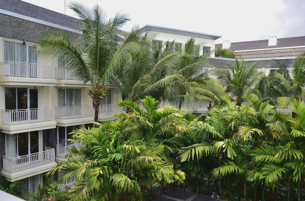 THE 1O1 Bali Fontana Seminyak