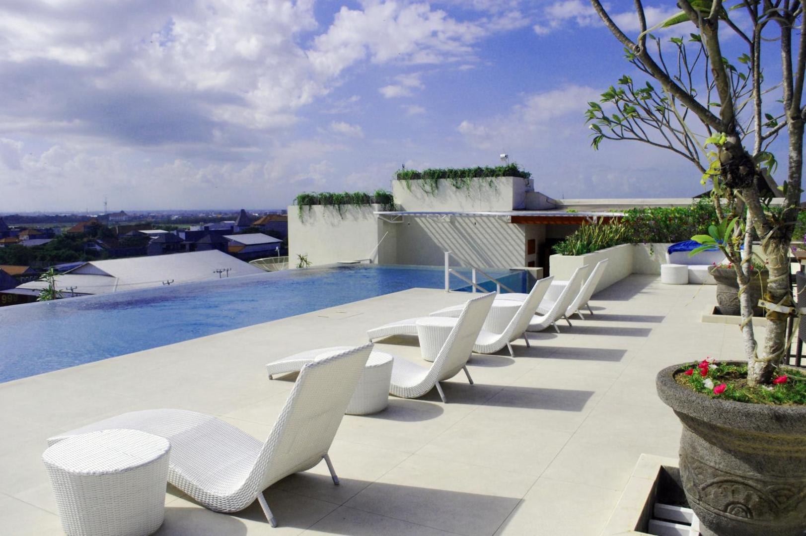 The Atanaya Hotel