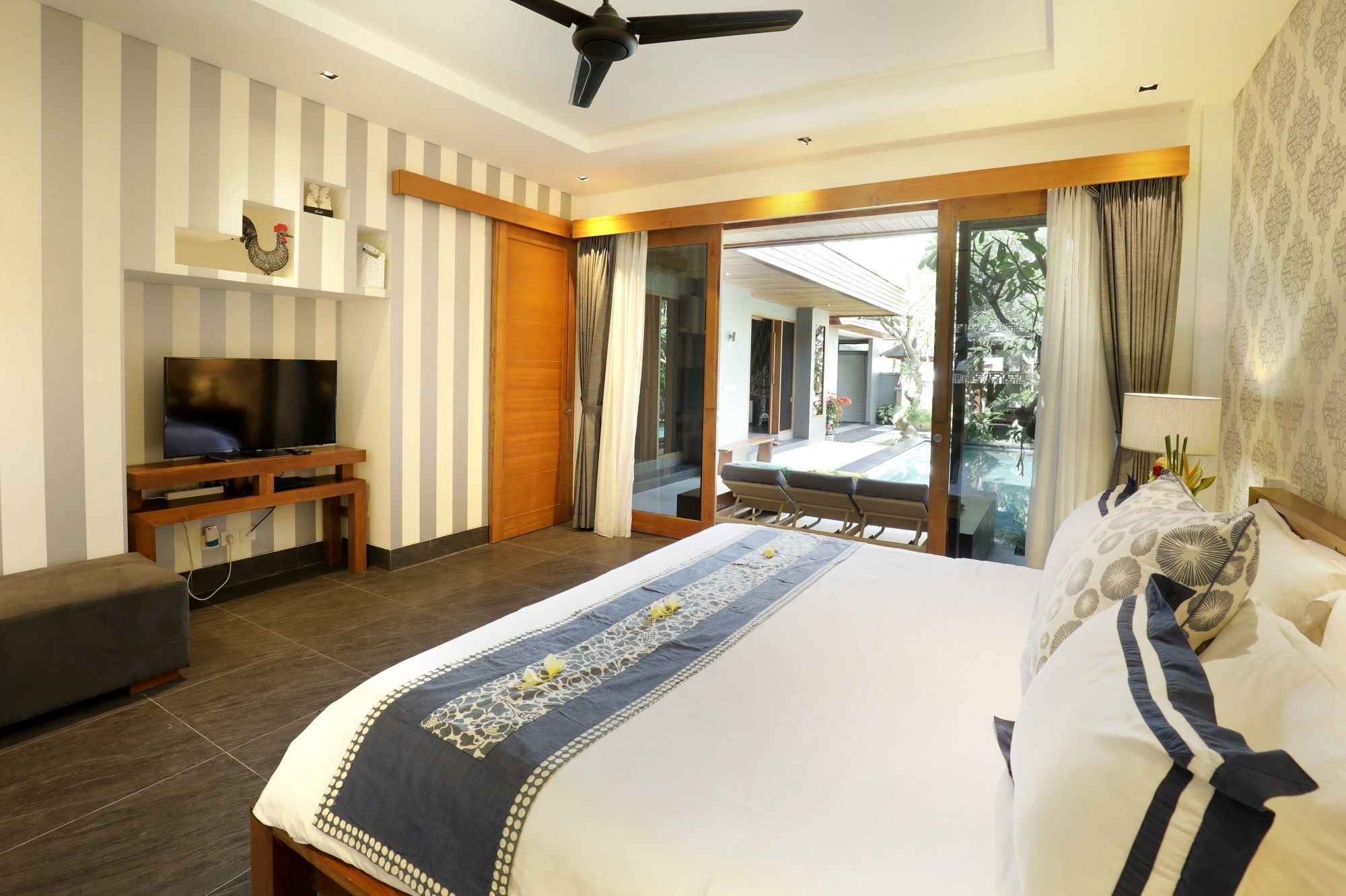 The Hotman Paris I seminyak