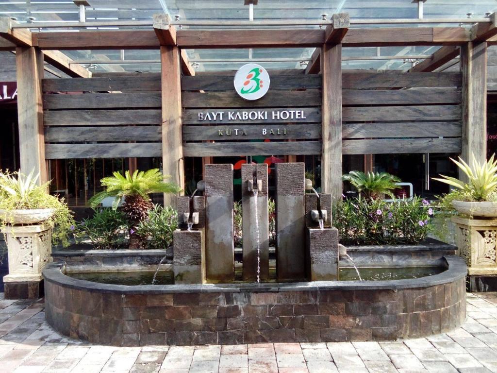 The Kanjeng Suites Kuta Galeria - Bali