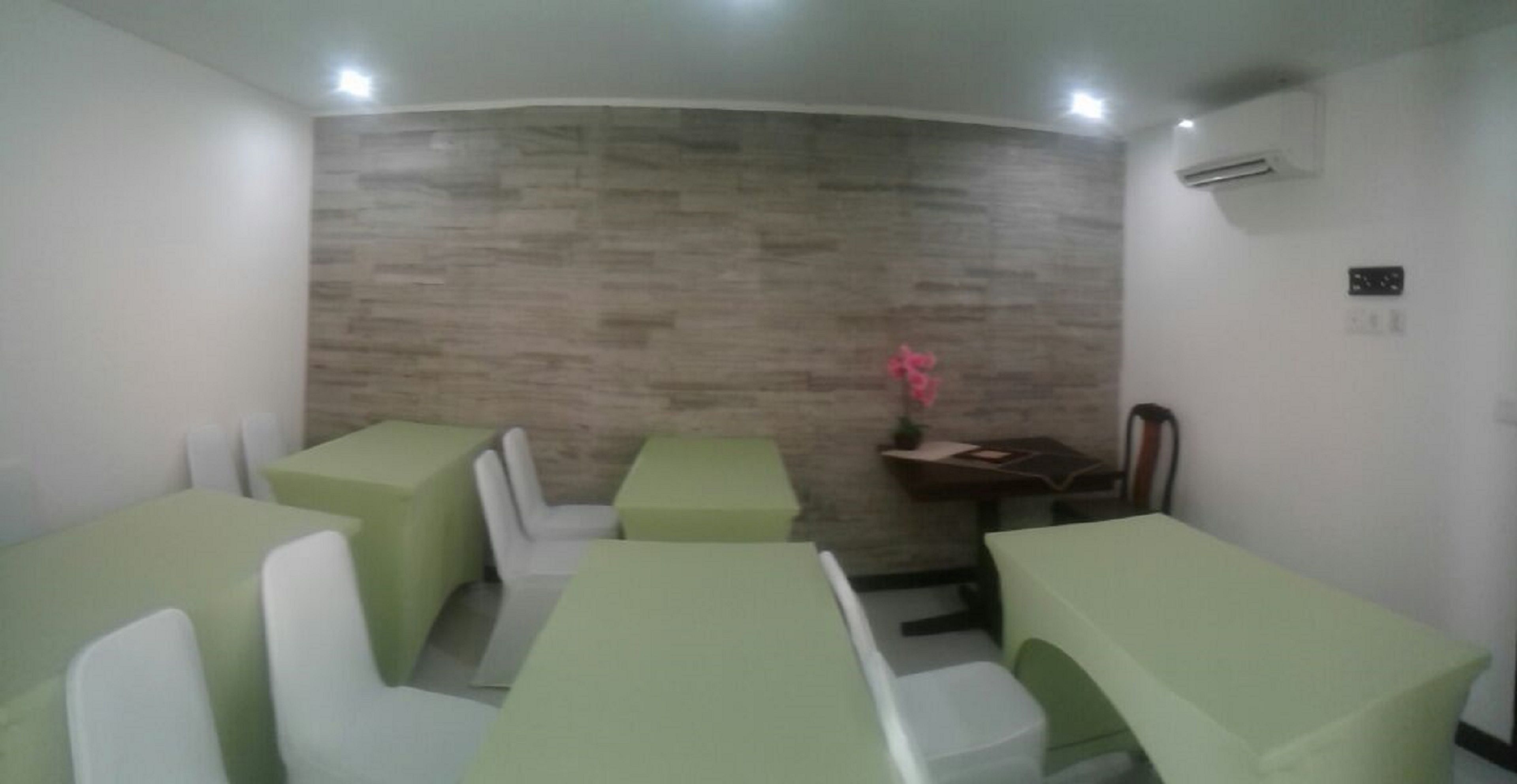 The Kanjeng Suites Kuta Galeria - Bali