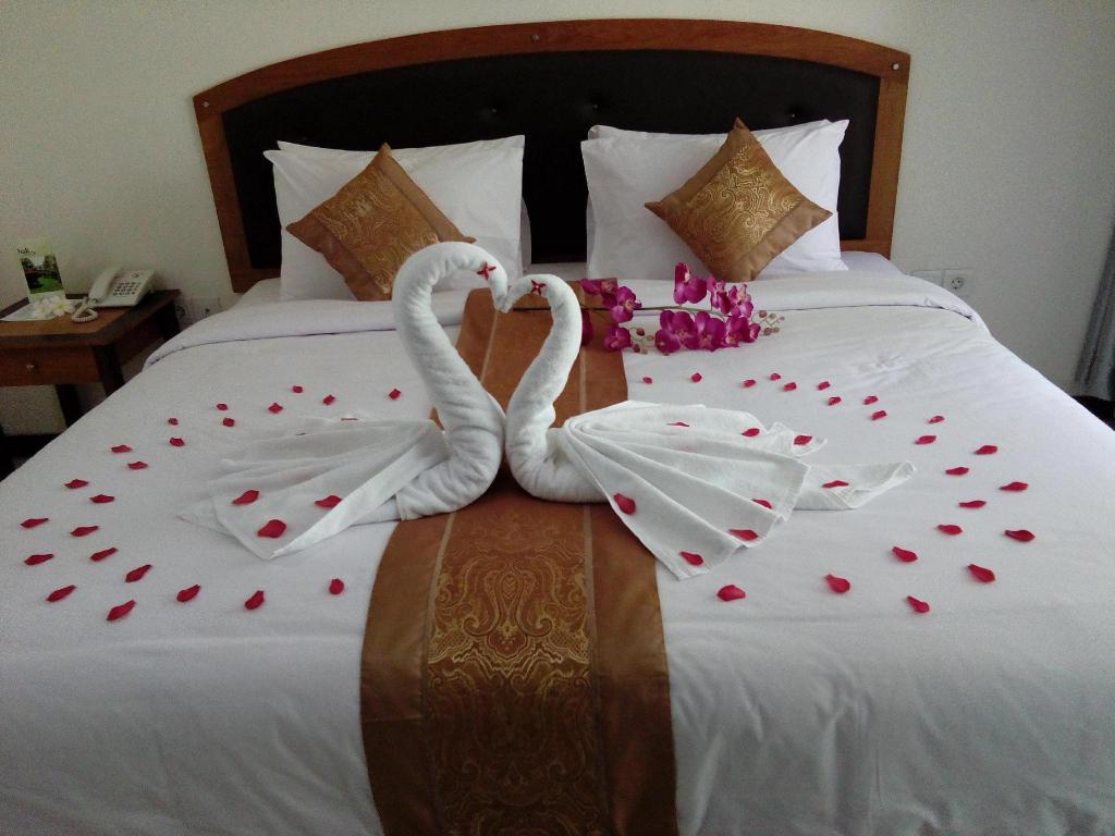 The Kanjeng Suites Kuta Galeria - Bali