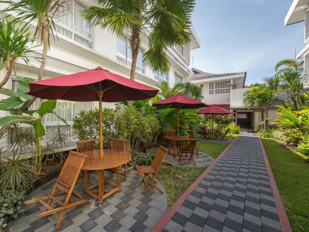 The Kanjeng Suites Kuta Galeria - Bali