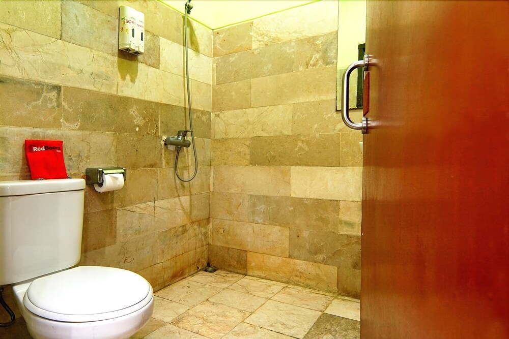 The Legian 777 Guest House