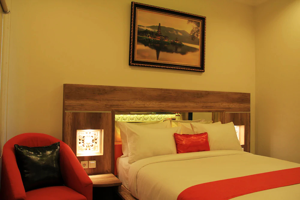 The Nyaman Hotel