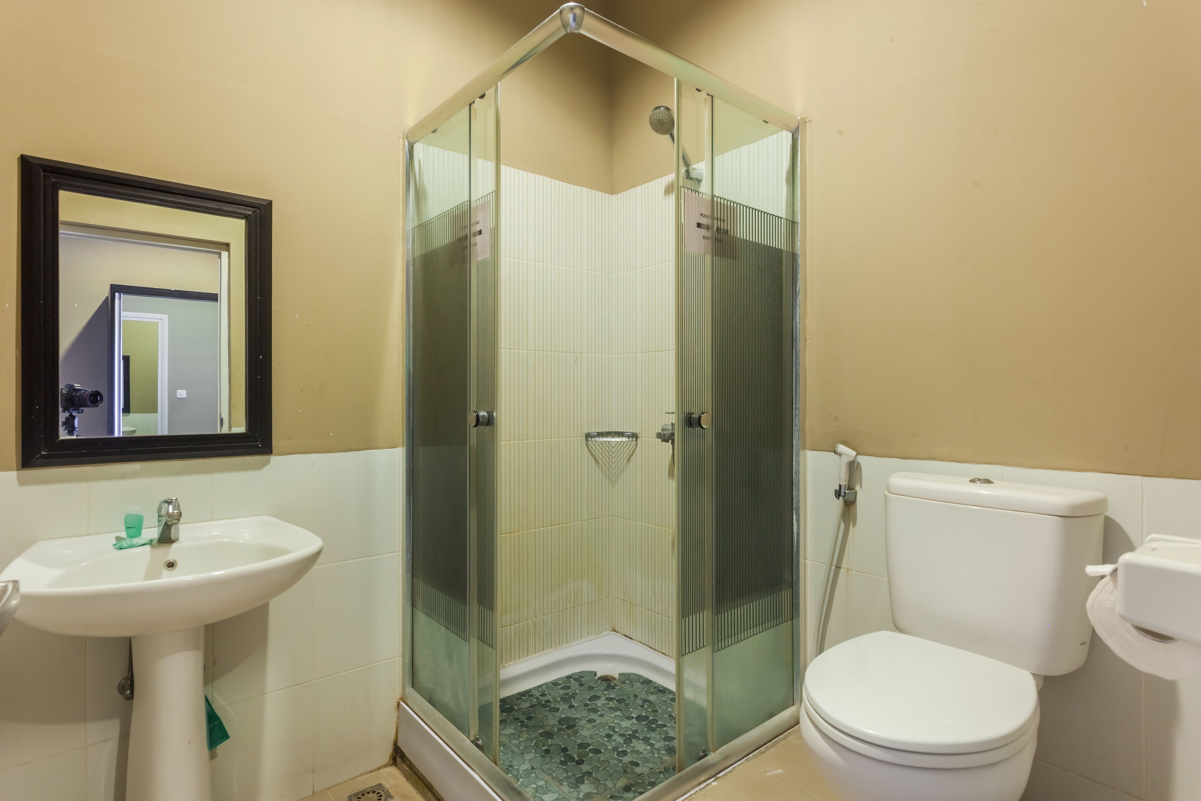 The Sunset Point Hotel