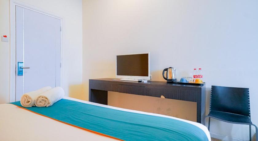 The Sunset Point Hotel