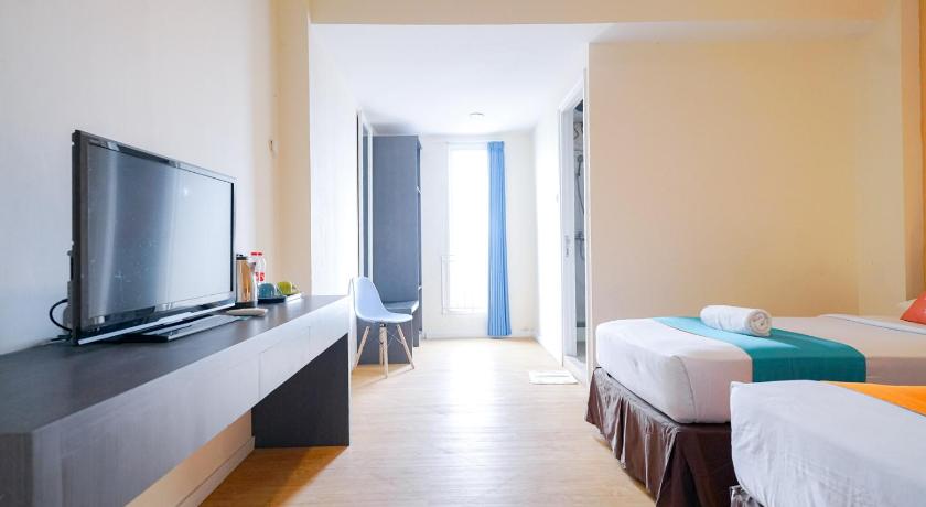 The Sunset Point Hotel