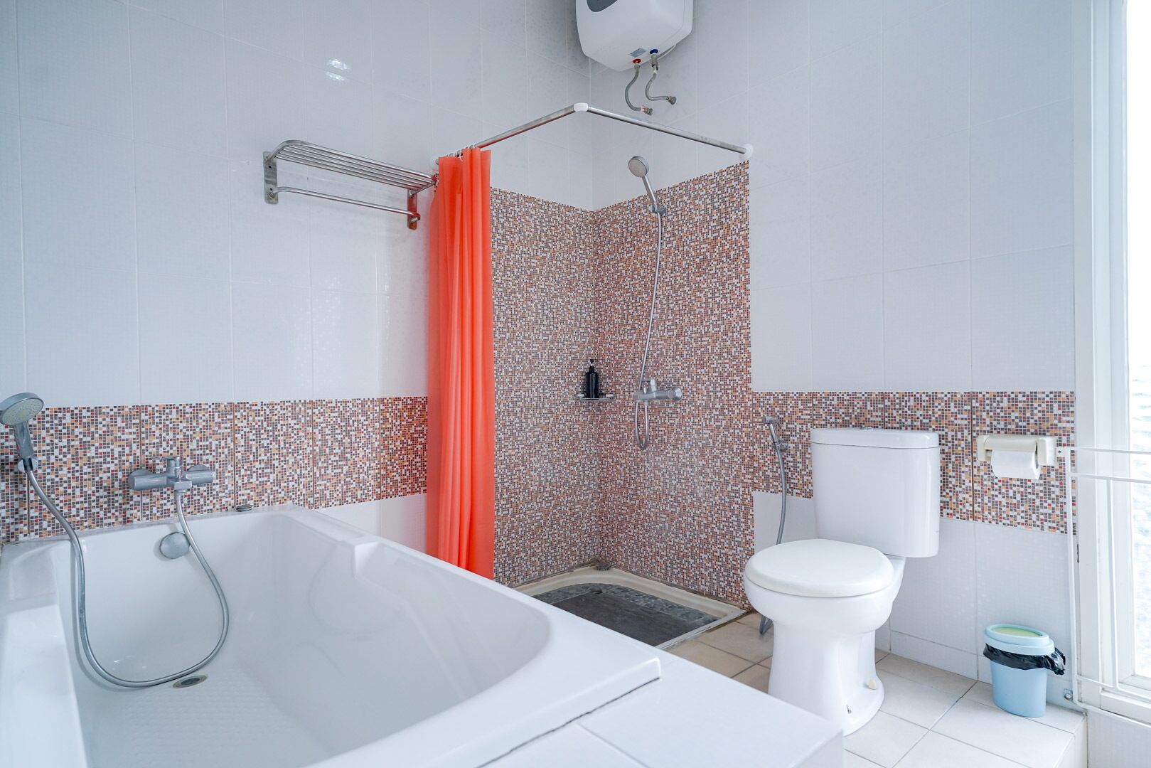 The Sunset Point Hotel