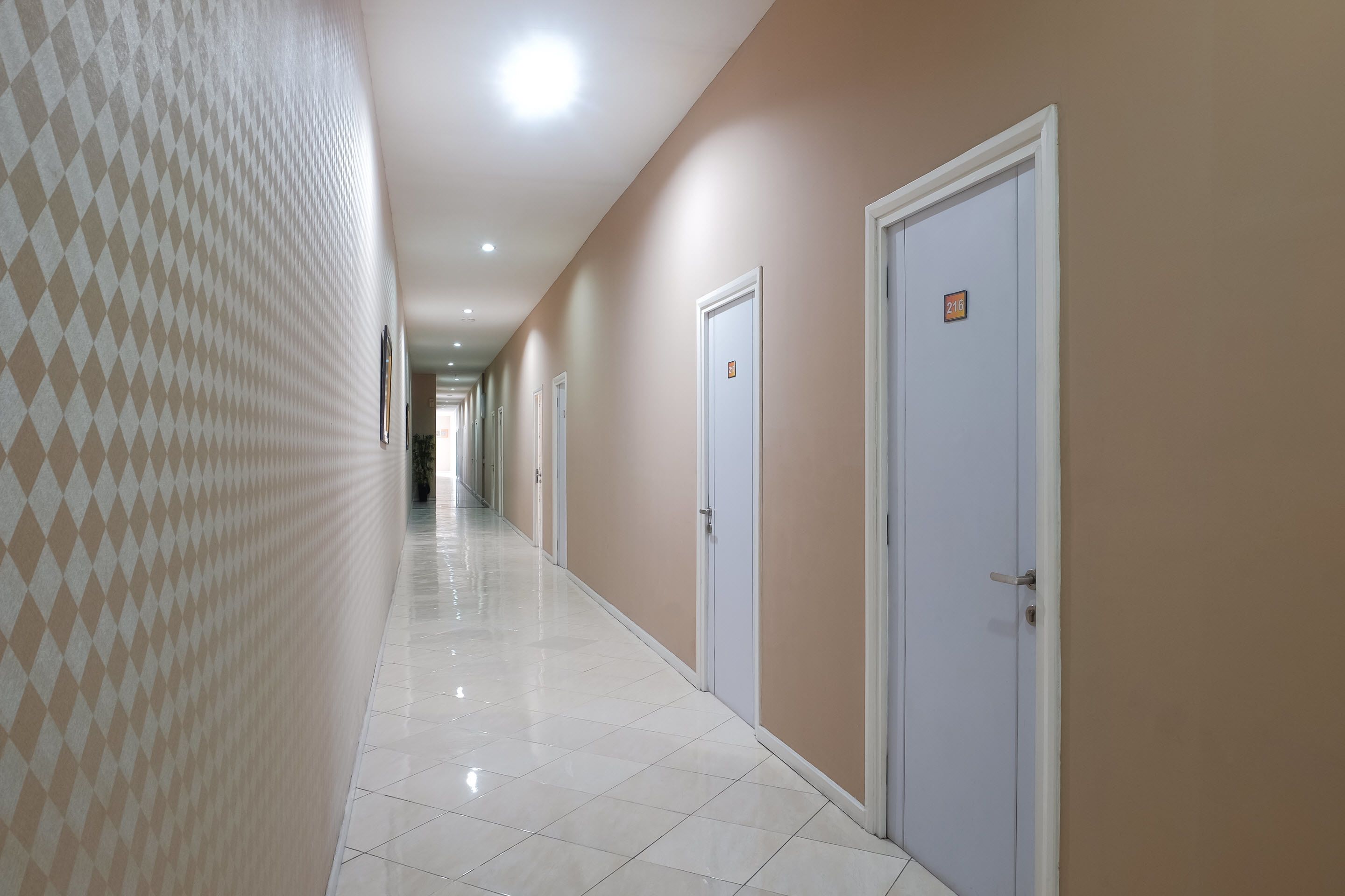 The Sunset Point Hotel