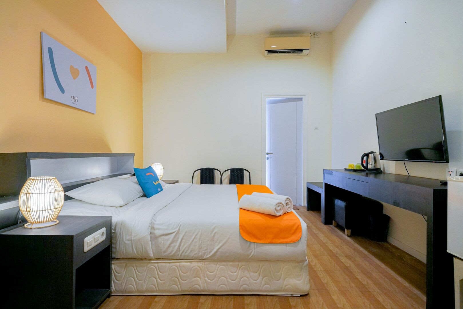 The Sunset Point Hotel