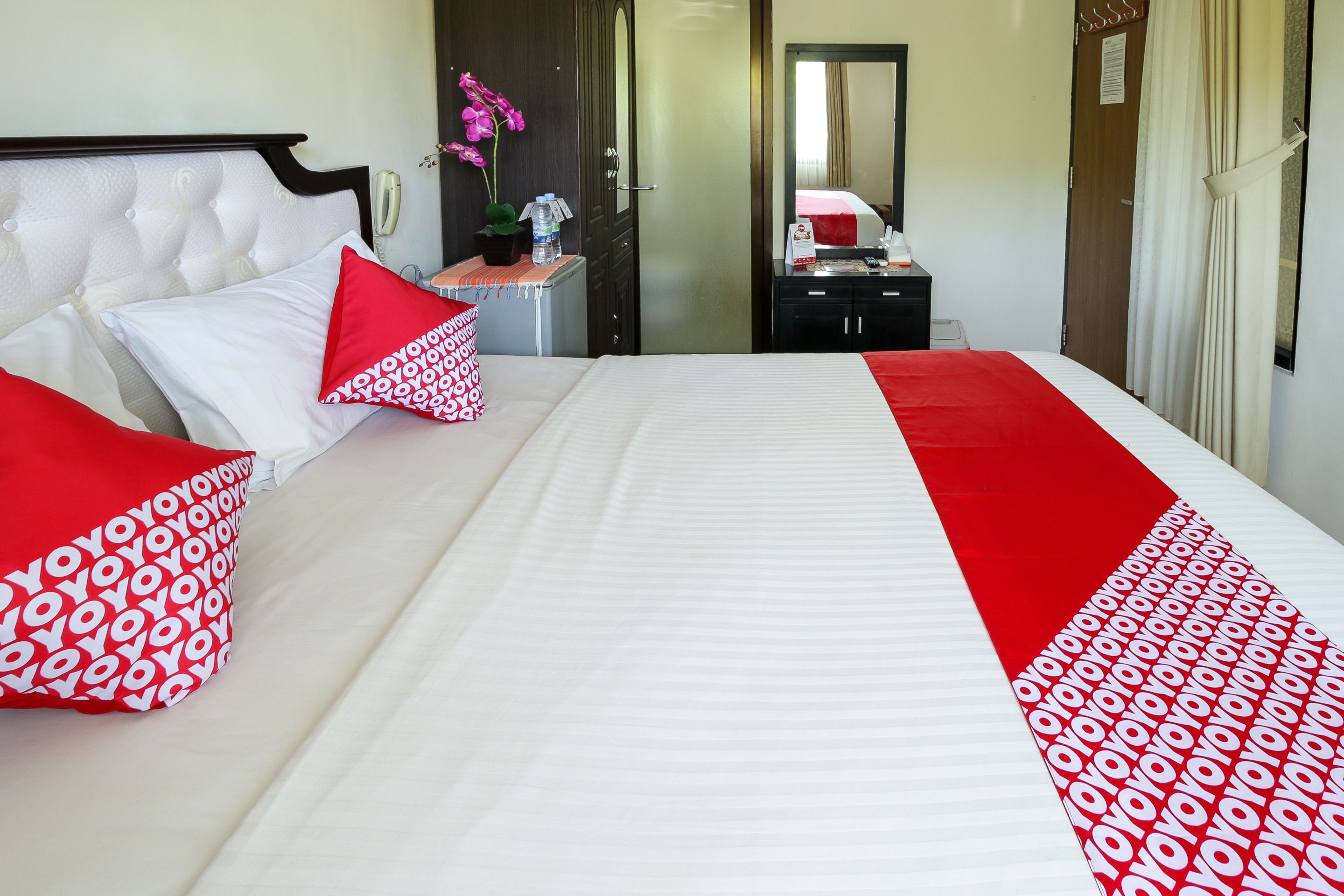 Tuban Torres Accomodation by OYO Rooms