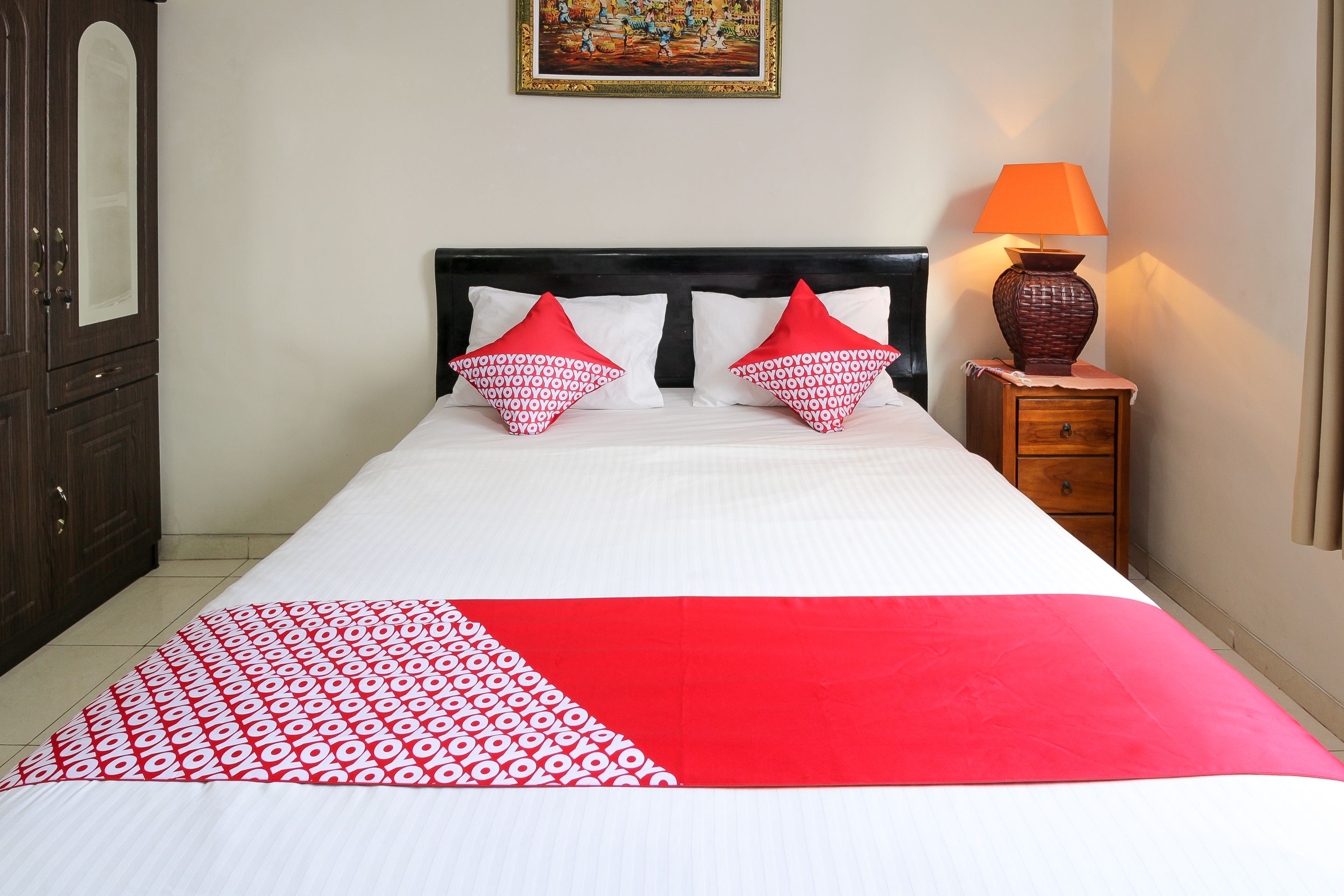 Tuban Torres Accomodation by OYO Rooms