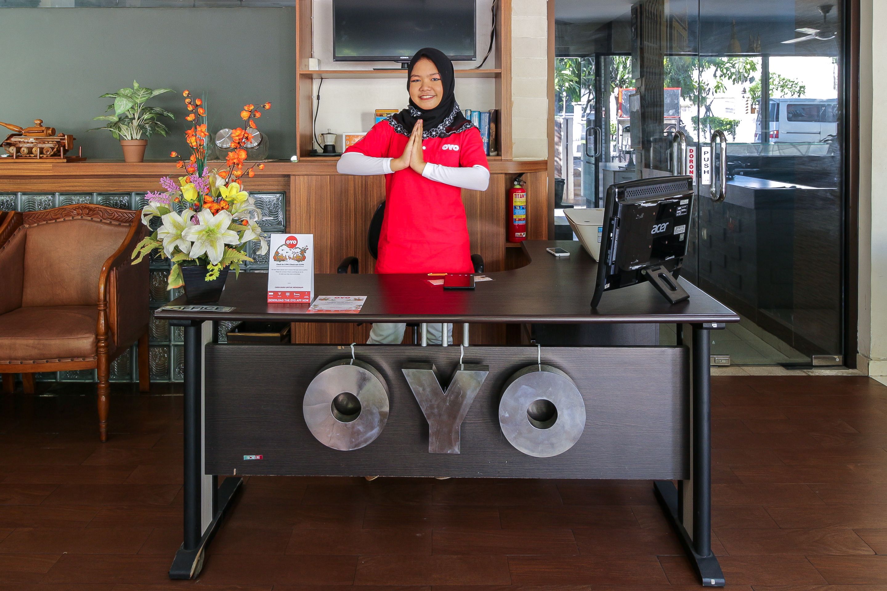 Tuban Torres Accomodation by OYO Rooms