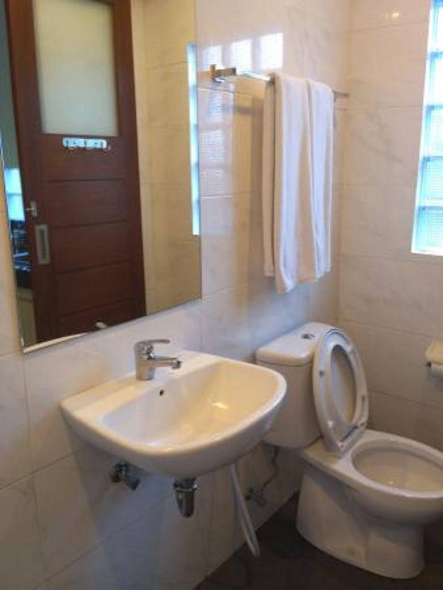 Vansari Hotel