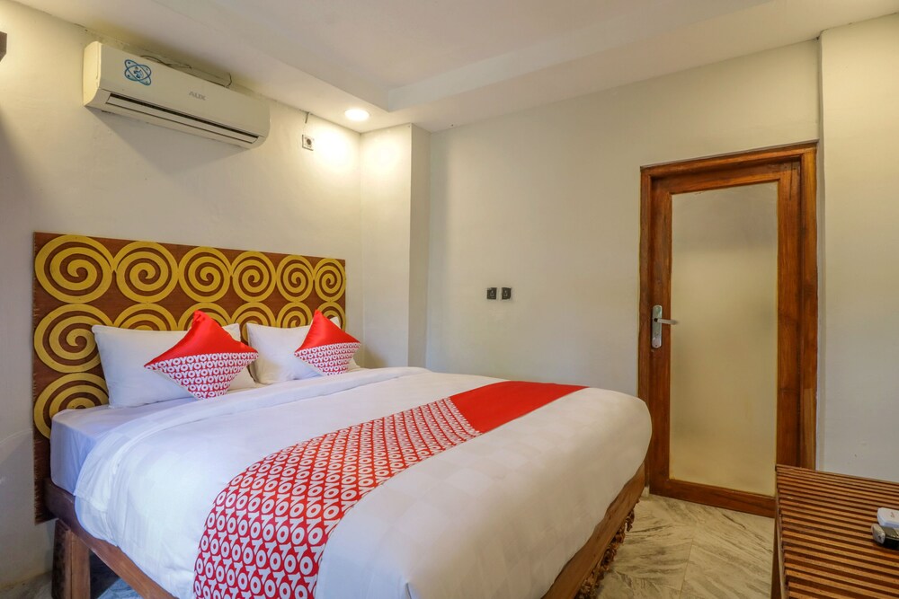 RedDoorz at Villa Krisna Balangan Beach